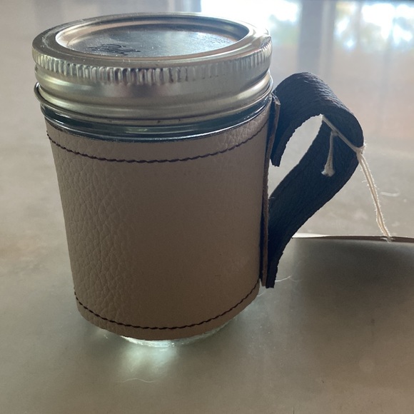 Mug and holder - Picture 2 of 9